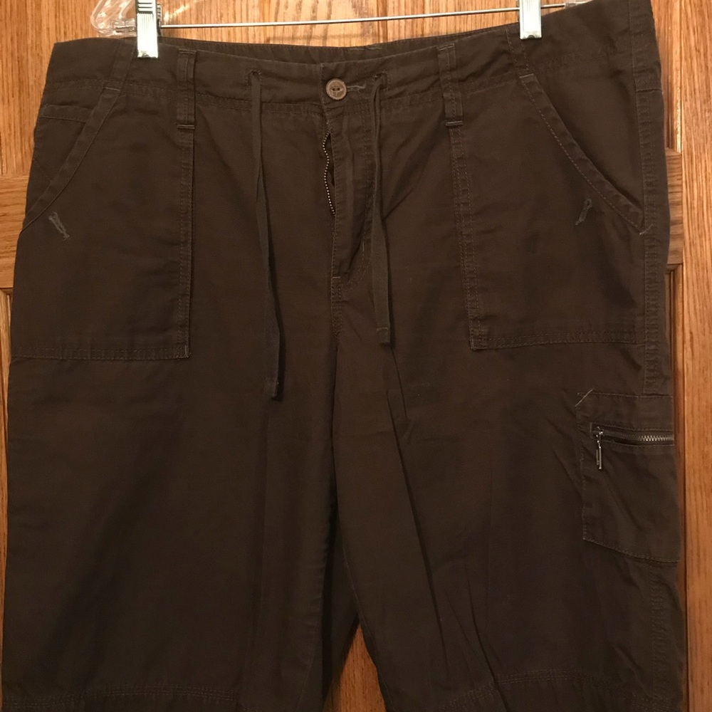 Eddie Bauer Bermuda shorts